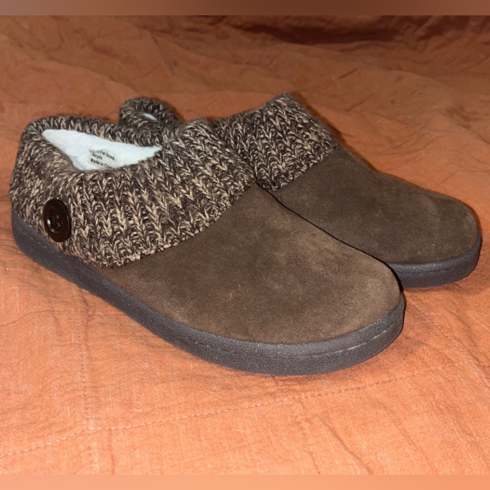 COPY - Women’s Clarks Slippers